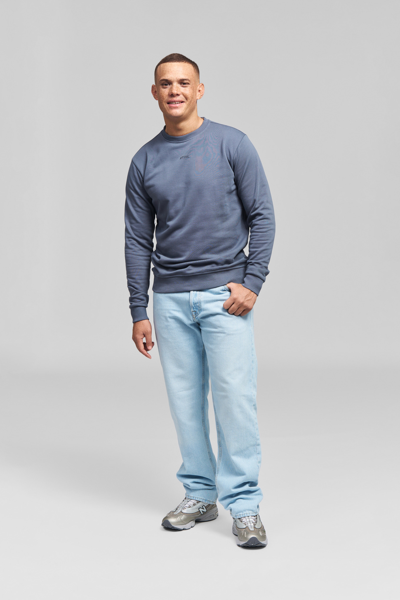 Bluza logo CHEST BLUE