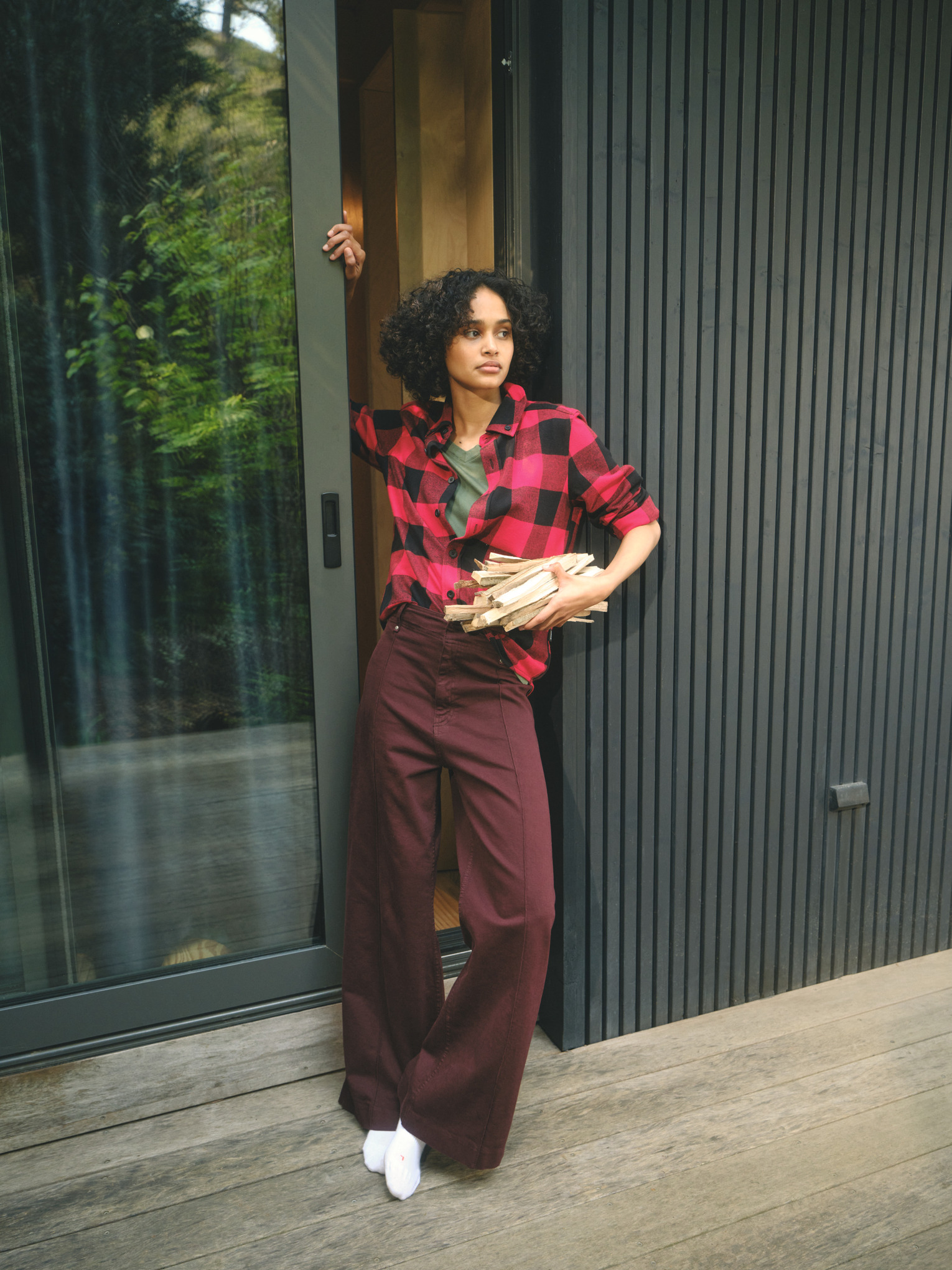 Koszula w czerwono-czarną kratę